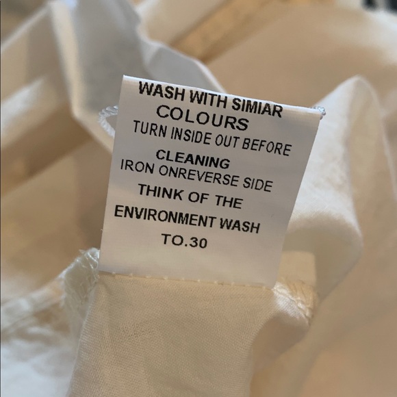 🎉NEW LISTING!🎉Sleeveless Ruffle Hem Tunic Dress - Picture 7 of 8